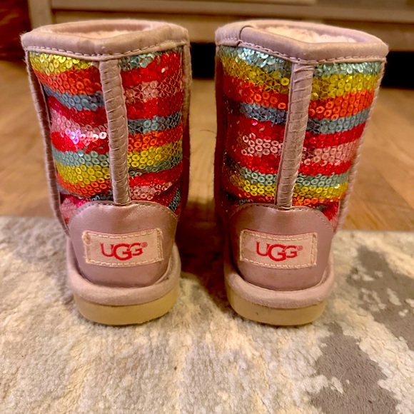 UGG rainbow sequin boots toddler size 7 - Picture 2 of 6